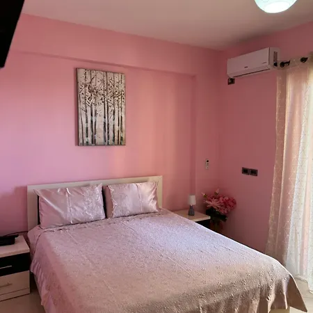 Ionian Eye Apartment *