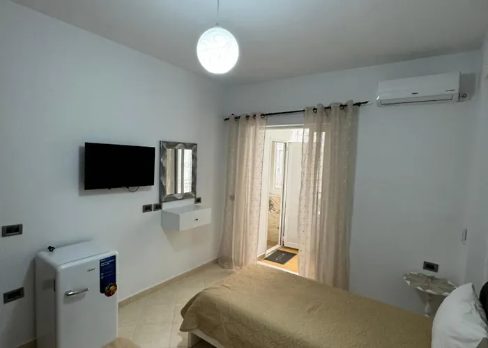 Ionian Eye * Sarandë